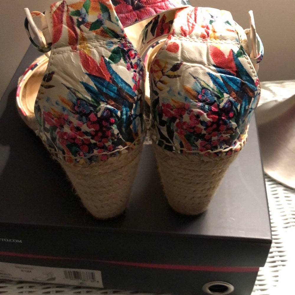 Vince Camuto espadrille wedge ankle strap size 8.5 - Picture 3 of 8